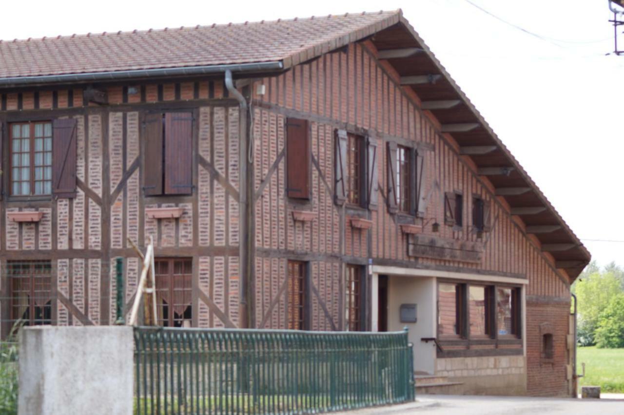 Le Moulin D'Eclaron Bed and Breakfast Εξωτερικό φωτογραφία